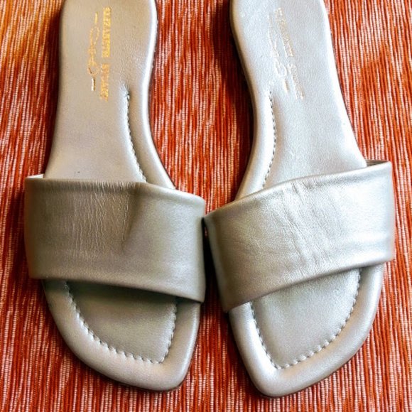 Elizabeth Stuart Shoes - Italian Metallic Leather Sandals- Sz 39  New